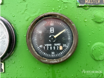 Pavimentadora de asfalto 1987 Barber-Greene BG 730 Road Widener: foto 4