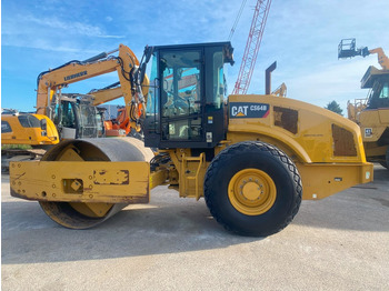 Rodillo Caterpillar CS64B NVT: foto 2