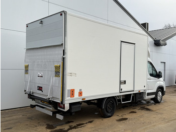 Furgoneta caja cerrada, Furgoneta eléctrica Maxus eDeliver 9 204PK 100% Elektrisch 72kWh Laadklep LED Airco Adaptieve Cruise Control Carplay Camera Stoelverwarming Bakwagen Koffer Meubelbak: foto 3