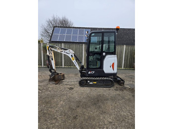 Miniexcavadora BOBCAT E17