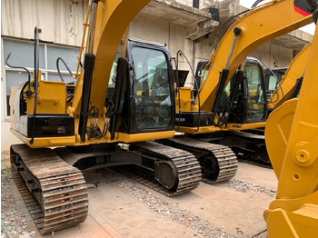 Excavadora de cadenas CATERPILLAR 312D2