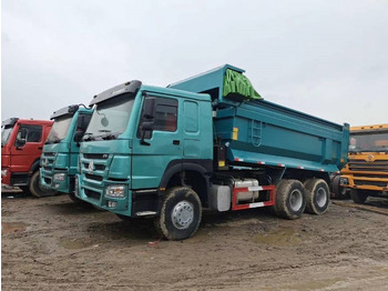 Camión volquete Howo 6X4: foto 3 Camión volquete Howo 6X4: foto 3