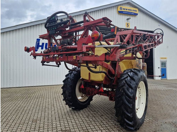 Pulverizador arrastrado Hardi COMMANDER 4200L: foto 4 Pulverizador arrastrado Hardi COMMANDER 4200L: foto 4