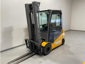 Carretilla elevadora eléctrica Jungheinrich EFG 425: foto 4