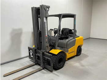 Carretilla elevadora de gas Jungheinrich TFG 435: foto 4