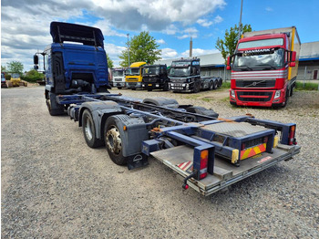 Leasing de MAN TGM.TGS 26.290 / 6x2/4 // 6 seats // Lift MAN TGM.TGS 26.290 / 6x2/4 // 6 seats // Lift: foto 4