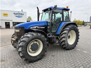 Tractor NEW HOLLAND 8360