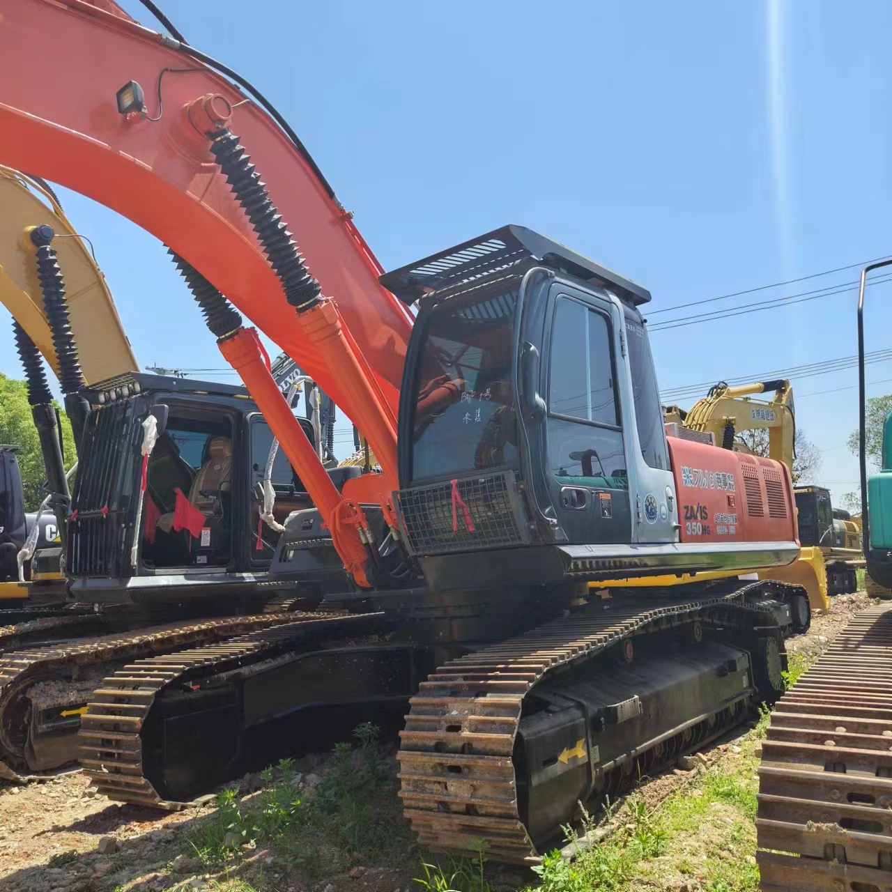 Excavadora de cadenas HITACHI ZX350: foto 5