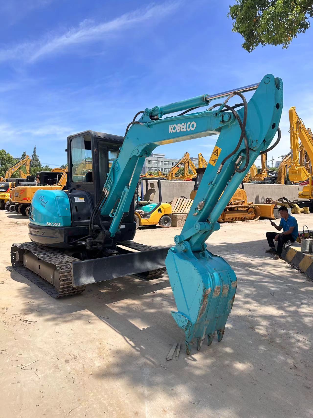 Miniexcavadora KOBELCO SK55: foto 5 Miniexcavadora KOBELCO SK55: foto 5
