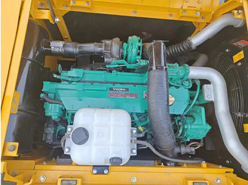 Excavadora de cadenas VOLVO EC300: foto 5 Excavadora de cadenas VOLVO EC300: foto 5