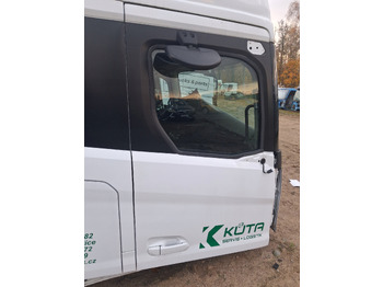 Puerta y piezas FORD