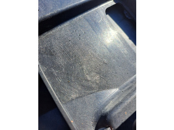 Carrocería y exterior para Camión FORD PRZEDŁUŻENIE STOPNICY PRAWE ORYGINAŁ FORD F-MAX EURO 6: foto 5 Carrocería y exterior para Camión FORD PRZEDŁUŻENIE STOPNICY PRAWE ORYGINAŁ FORD F-MAX EURO 6: foto 5