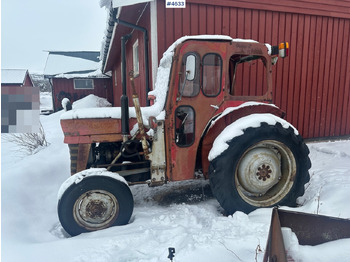 Tractor MASSEY FERGUSON 1000 series