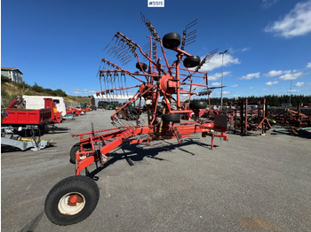 Maquinaria de henificación KUHN