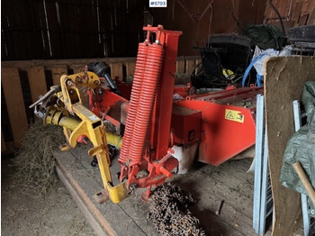 Maquinaria de henificación KUHN