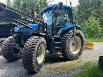 Tractor 2009 New Holland T6040 SS w/ Trima front loader: foto 2 Tractor 2009 New Holland T6040 SS w/ Trima front loader: foto 2
