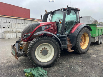 Tractor VALTRA T234