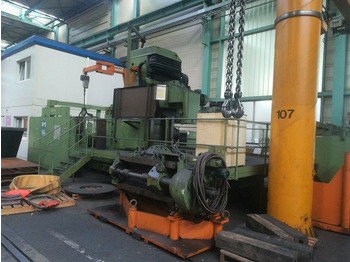 Máquina para metal