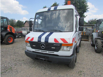 Camión caja cerrada MERCEDES-BENZ Vario