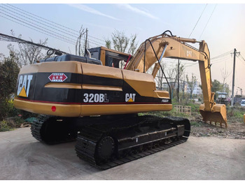 Excavadora de cadenas CATERPILLAR 320BL