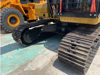 Excavadora de cadenas CATERPILLAR 320GC: foto 5