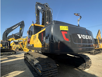 Excavadora de cadenas nuevo Volvo EC300DL: foto 3