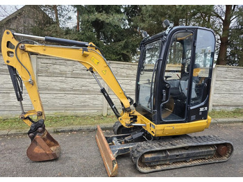 Miniexcavadora CATERPILLAR