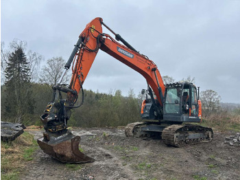 Excavadora DOOSAN DX235LCR