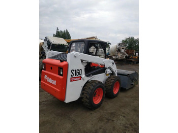 Minicargadora BOBCAT S160