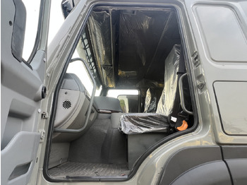 Cabeza tractora SINOTRUK HOWO: foto 2