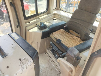 Bulldozer Caterpillar D 6 R: foto 3 Bulldozer Caterpillar D 6 R: foto 3