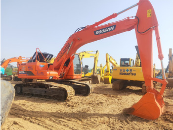 Excavadora de cadenas Doosan DH225LC-7: foto 5
