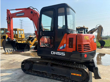 Miniexcavadora DOOSAN DH55
