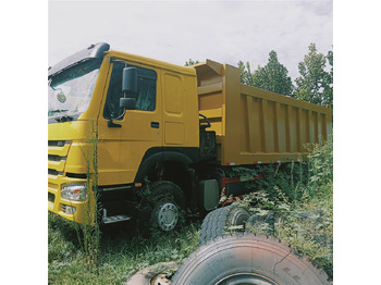 Camión volquete SINOTRUK HOWO: foto 3