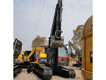 Excavadora de cadenas Volvo EC140: foto 2
