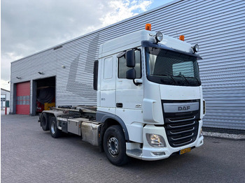 Camión multibasculante DAF XF 440