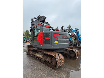 Excavadora de cadenas Volvo ECR 235 EL: foto 5