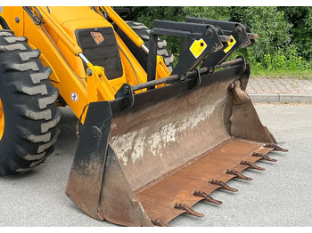 Leasing de JCB *Koparko Ładowarka* JCB 4CX SPROWADZONA Bardzo Dobry Stan JCB *Koparko Ładowarka* JCB 4CX SPROWADZONA Bardzo Dobry Stan: foto 2 Leasing de JCB *Koparko Ładowarka* JCB 4CX SPROWADZONA Bardzo Dobry Stan JCB *Koparko Ładowarka* JCB 4CX SPROWADZONA Bardzo Dobry Stan: foto 2