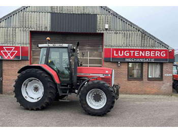 Tractor MASSEY FERGUSON