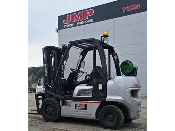 Carretilla elevadora de gas Nissan UG1D2A32LQ: foto 2 Carretilla elevadora de gas Nissan UG1D2A32LQ: foto 2