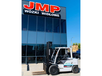 Carretilla elevadora diésel UniCarriers D1F4A35 GX35: foto 5 Carretilla elevadora diésel UniCarriers D1F4A35 GX35: foto 5