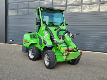 Minicargadora de cadenas Avant 528: foto 2