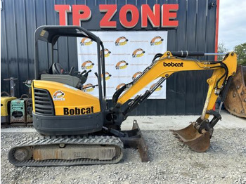 Miniexcavadora BOBCAT E26