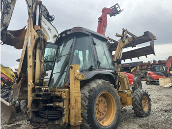 Retroexcavadora Case 590SLE 4X4 à 19500 € HT: foto 3