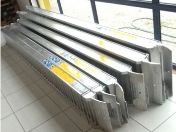 Rampa de carga Rampes de chargement en alu neuves mini pelle tracteur ....: foto 4