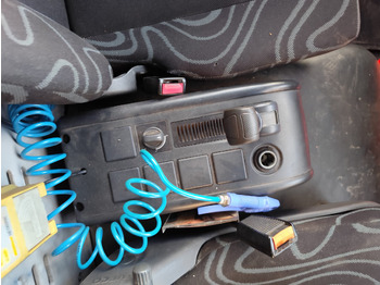 Camión grúa, Camión grúa IVECO EUROCARGO 180E25: foto 5 Camión grúa, Camión grúa IVECO EUROCARGO 180E25: foto 5