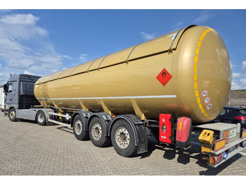 Semirremolque cisterna