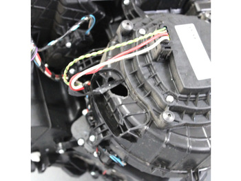 Ventilador de habitáculo para Camión nuevo DAF XF106 Kachelhuis 2154534: foto 4