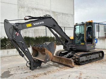 Excavadora VOLVO ECR88D