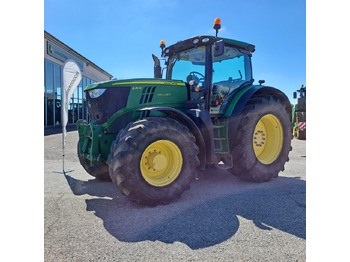 Tractor JOHN DEERE 6210R